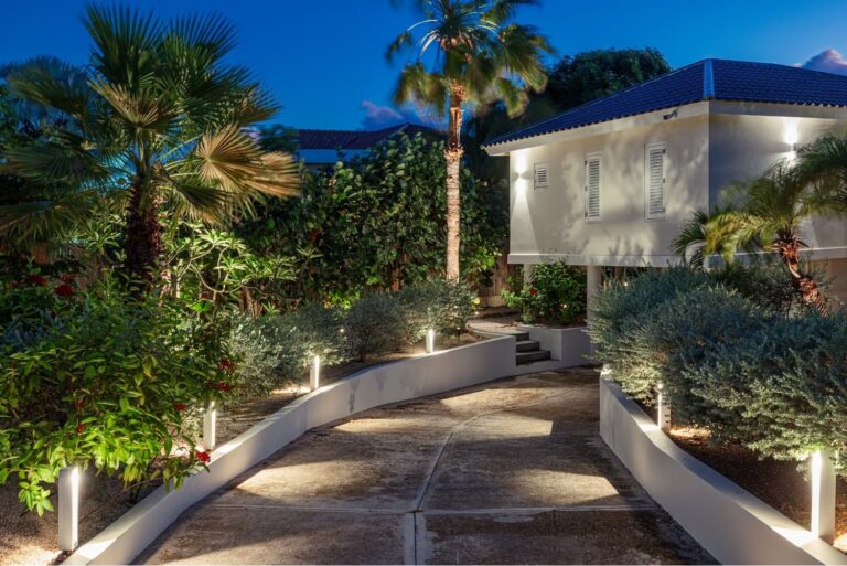 Luxury Exterior Lighting USA: High-End Architectural Standards and Engineering Guide